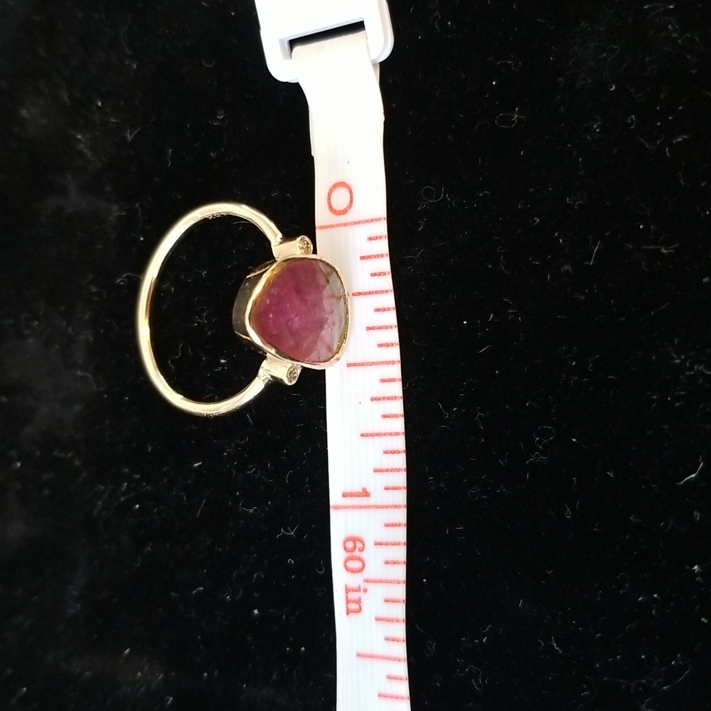 Watermelon Tourmaline 18k yellow bezel gold Ring - Picture 7 of 9